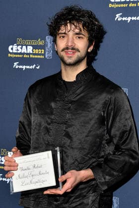 Thimotee Robart - Dejeuner des nommes aux Cesar 2022 au Fouquet s a Paris CELEBRITES : Dejeuner des nommes aux Cesar 2022 au Fouquet s - Paris - 06 02 2022 LionelUrman Panoramic 
