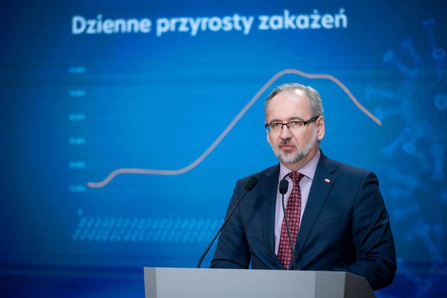 Poland Cuts COVID Restrictions Minister of Health Adam Niedzielski during the press conference announced a cut to the isolation period for people infected with the coronavirus and looser quarantine rules. Warsaw, Poland, on 9 February 2022 Warsaw Mazowsze Poland  Copyright: xMateuszxWlodarczykx originalFilename: wlodarczyk-polandcu220209_npN78.jpg