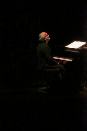 Entertainment Bilder des Tages Ludovico Einaudi presents his latest World Tour in Rome Ludovico Einaudi presents his latest World Tour in Rome at the Auditorium Parco della Musica. The pianist and composer presented his latest work of unreleased pieces entitled Underwater. Rome Lazxio Italy Copyright: DanielaxFranceschelli