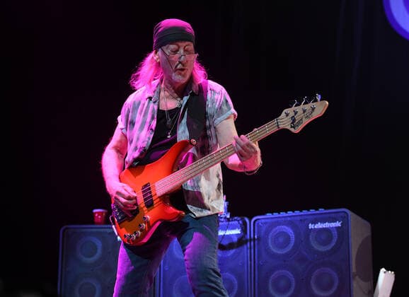 HOLLYWOOD, FL - FEBRUARY 10: Deep Purple performs during opening night of their US Tour at the Seminole Hard Rock Hotel & Casino on February 10, 2022 in Hollywood, Florida. Copyright: xmpi04x