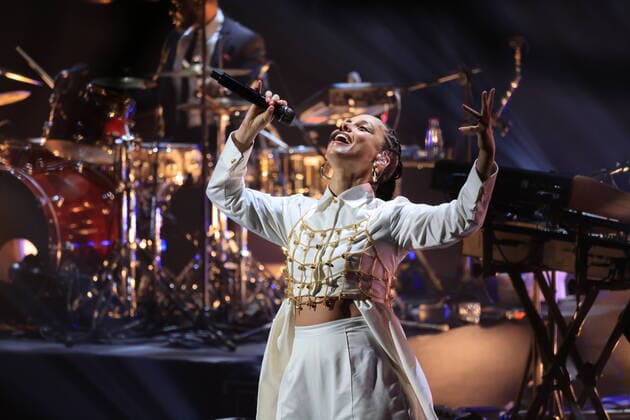 Bilder des Jahres 2022, Entertainment 02 Februar Entertainment Themen der Woche KW06 (220212) -- ALULA, Feb. 12, 2022 -- Alicia Keys performs during the One Night Only concert in AlUla, Saudi Arabia, Feb. 11, 2022. ) SAUDI ARABIA-ALULA-CONCERT-ALICIA KEYS WangxHaizhou 