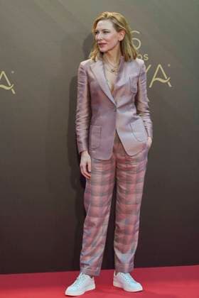 February 12, 2022, Madrid, Madrid, Spain: Cate Blanchett attends a photocall as winner of International Goya Award 2022 during 36th Goya Awards at Palau de les Arts Reina SofoÂ­a on February 12, 2022 in Valencia, Spain Madrid Spain - ZUMAg15_ 20220212_zaf_g15_003 Copyright: xJackxAbuinx