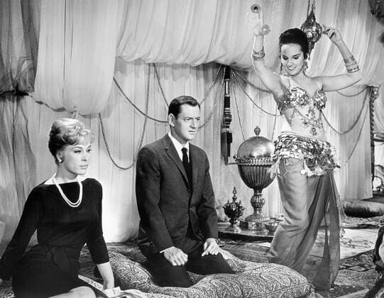 Barbara Eden, Tony Randall, Kamala Devi, on-set of the Film, The Brass Bottle , Universal Pictures, 1964  Copyright: xJTxVintagex jtv014446