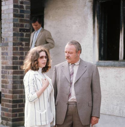 Tatort Tatort, Krimiserie, Deutschland seit 1971, Folge: Das Mädchen am Klavier vom 2. Januar 1977, Darsteller: Helmut Fischer, Karin Hübner, Gustl Bayrhammer, Deutschland Copyright: kpa UnitedArchives55040220 EDITORIAL USE ONLY