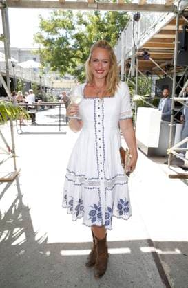 Eva Mona Rodekirchen Lena Hoschek Show im Rahmen der MBFW Spring Summer 2019 am 3. Juli 2018 im ewerk in Berlin *** Eva Mona Rodekirchen Lena Hoschek Show at Frame the MBFW Spring Summer 2019 on 3 July 2018 at Ewerk in Berlin Copyright: xVISTAPRESSx xLanaxYassi