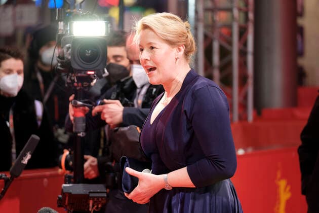 Germany: Berlinale 2022 Red Carpet before Prize Gala at Berlinale 2022 Berlin Berlin Germany Copyright: BeataxSiewicz