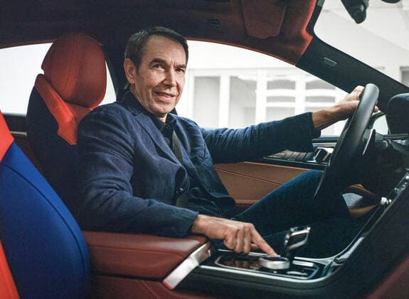 BMW have teamed up with artist Jeff Koons to create an exclusive version of their M850i xDrive Gran CoupÃ . Only 99 of the 8 X JEFF KOONS, the most elaborately designed vehicle in all of BMW s history will be made. The car is being presented to a global audience for the first time on the occasion of Frieze Los Angeles, which runs from 17-20 February. Its striking pop art inspired design combines eleven different exterior colors ranging from blue to silver as well as from yellow to black. In a statement, Koons said: My edition of the BMW 8 Series is my dream car! It is very special to me and I?ve wanted to create a special edition BMW for a long time. It is sporty and flashy as well as minimalist and conceptual. I can?t wait to driv Copyright: xx 51182848 EDITORIAL USE ONLY. NOT FOR USE BY NEWSPAPERS BASED IN THE UK.