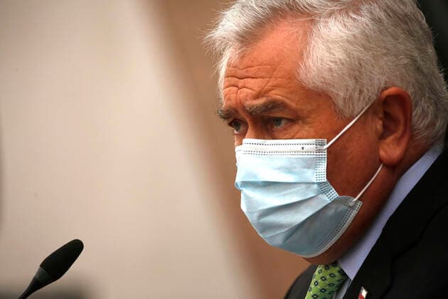 Santiago, February 21, 2022 Minister of Health Enrique Paris holds press conference after covid assessment Jonnathan Oyarzun Aton Chile, Santiago Chile Aton 584523  Copyright: JONNATHANxOYARZUN ATONxCHILE