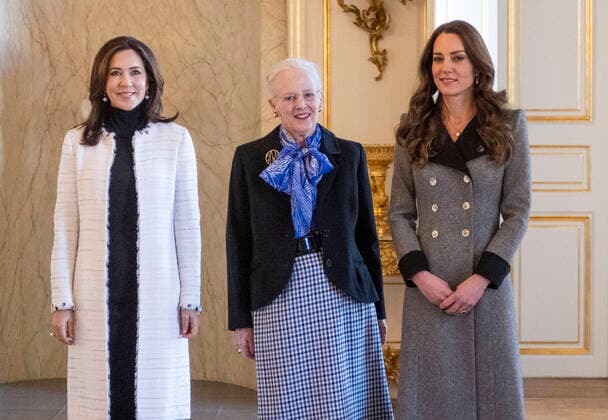 Bilder des Jahres 2022, Entertainment 02 Februar Entertainment Themen der Woche KW08 Entertainment Bilder des Tages . 23 02 2022. Copenhagen, Denmark. Kate Middleton, The Duchess of Cambridge, with Queen Margrethe II and Crown Princess Mary of Denmark, at the Christian IXÕs Palace in Copenhagen, on the second day of her visit to Denmark.  xi-Imagesx IIM-23119-0170