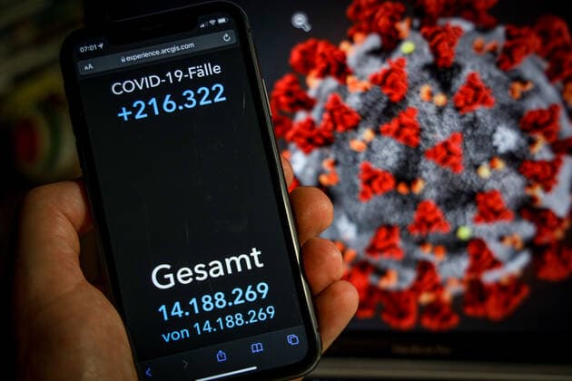Coronavirus in Germany Covid 19 Robert Koch Institute dashboard 24 02 2022 Robert Koch Institute 7 days incidence 1265.0 7 days number of cases 1 051 873 COVID 19 cases 14 188 269 addition by 216 322 compared to previous day COVID 19 deaths 122 145 addition by 243 compared to previous day