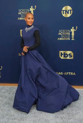 February 27, 2022, Santa Monica, California, USA: Jada Pinkett Smith at red carpet of the 28th Annual Screen Actors Guild Awards held on Sunday February 27, 2022 at The Barker Hangar in Santa Monica, California. PI Santa Monica USA - ZUMAp124 20220227_zaa_p124_170 Copyright: xJAVIERxROJASx