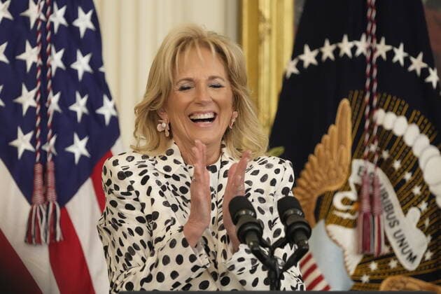 February 28, 2022, Washington, District of Columbia, USA: First lady Dr. Jill Biden makes opening remarks as she and United States President Joe Biden host a celebration in observance of Black History Month in the East Room of the White House in Washington, DC on Monday, February 28, 2022. Black federal, state and local government officials as well as Civil Rights leaders are in attendance Washington USA - ZUMAs152 20220228_zaa_s152_045 Copyright: xChrisxKleponisx-xPoolxviaxCNPx