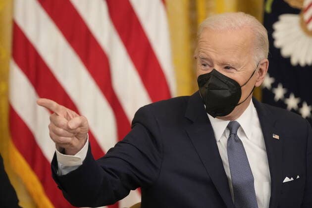 February 28, 2022, Washington, District of Columbia, USA: United States President Joe Biden and first lady Dr. Jill Biden host a celebration in observance of Black History Month in the East Room of the White House in Washington, DC on Monday, February 28, 2022. Black federal, state and local government officials as well as Civil Rights leaders are in attendance Washington USA - ZUMAs152 20220228_zaa_s152_051 Copyright: xChrisxKleponisx-xPoolxviaxCNPx