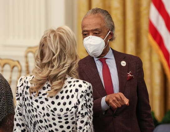 First Lady Jill Biden speaks with the Reverend Al Sharpton during a celebration of Black History Month at the White House on Monday, February 28, 2022 in Washington DC.  JEM20220228023 JEMALxCOUNTESS