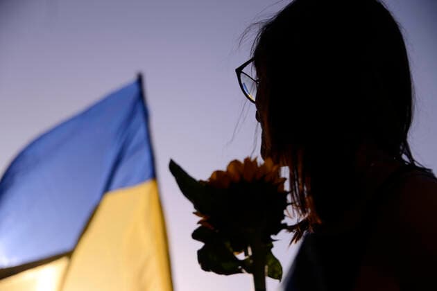 News Bilder des Tages Protest To Demanding Stop The Russian Atacks In Ukraine MEXICO CITY, MEXICO - FEB 28, 2022: A Ukrainian woman meets outside the Embassy of the Russian Federation in Mexico, to continue with the protests against the Russian military invasion in Ukraine, they ask for the stop the War. On February 28, 2022 in Mexico City, Mexico. (Photo by Carlos Tischler Eyepix Group) Copyright: xCarlosxTischlerx xEyepixxGroupx EYEPIX_CT_28022022_57089