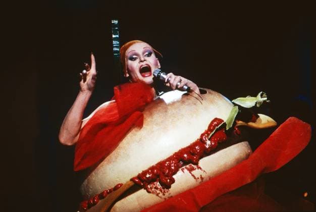 Mary aka Georg Preuße Mary aka Georg Preuße bei einem Auftritt als Hamburger in der Show, Deutschland 1990., Deutschland Copyright: kpa UnitedArchives55007660 EDITORIAL USE ONLY