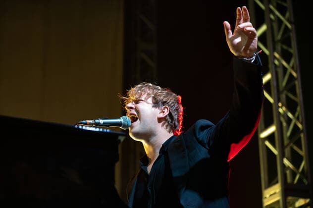 Tom Odell performs at the Leeds O2 academy. Featuring: Tom Odell Where: Leeds, England, United Kingdom When: 01 Mar 2022 Credit: Graham Finney Cover Images Copyright: xx 51226154 EDITORIAL USE ONLY. NOT FOR USE BY NEWSPAPERS BASED IN THE UK.