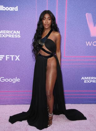 March 2, 2022, Inglewood, CA, USA: Sevyn Streeter attends Billboard Women in Music 2022 at YouTube Theater on March 02, 2022 in Inglewood, California. Inglewood USA - ZUMAs181 20220302_zea_s181_086 Copyright: xImagespacex