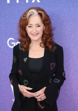 March 2, 2022, Inglewood, CA, USA: Bonnie Raitt attends Billboard Women in Music 2022 at YouTube Theater on March 02, 2022 in Inglewood, California. Inglewood USA - ZUMAs181 20220302_zea_s181_020 Copyright: xImagespacex