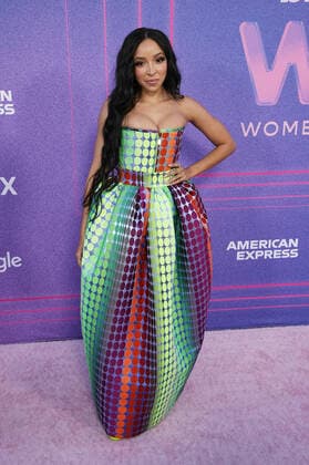 March 2, 2022, Inglewood, CA, USA: Tinashe attends Billboard Women in Music 2022 at YouTube Theater on March 02, 2022 in Inglewood, California. Inglewood USA - ZUMAs181 20220302_zea_s181_310 Copyright: xImagespacex