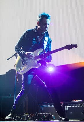 March 3, 2022, Inglewood, California, USA: Guitarist Richard Coleman accompanies the Argentinian rock band Soda Stereo during their performance for their final tour, Gracias Totales on Thursday March 3, 2022 at The Forum in Inglewood, California. ARIANA RUIZ PI Inglewood USA - ZUMAp124 20220303_zaa_p124_011 Copyright: xArianaxRuizx