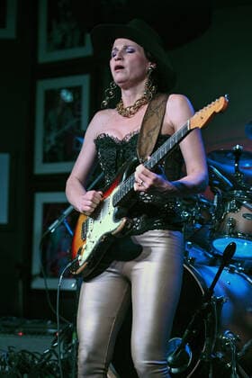 BOCA RATON - MARCH 03: Ana PopoviÄ? performs at The Funky Biscuit on March 3, 2022 in Boca Raton, Florida. Copyright: xmpi04x