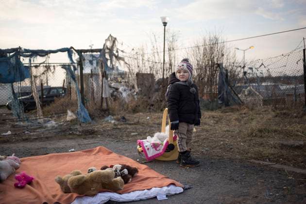 News Themen der Woche KW09 Refugees From Ukraine In Poland Refugee child seen in Medyka on March 4, 2022. Przemysl Poland  Copyright: xMaciejxLuczniewskix originalFilename: luczniewski-refugees220305_npX1s.jpg