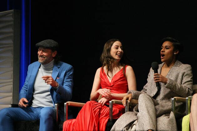 March 5, 2022, Santa Barbara, CA, USA: Troy Kotsur, Alana Haim, Ariana DeBose onstage at the Virtuosos Award presentation during the 37th Annual Santa Barbara International Film Festival at Arlington Theatre on March 5, 2022 in Santa Barbara, California. Santa Barbara USA - ZUMAs181 20220305_zea_s181_100 Copyright: xImagespacex