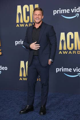 Actor Alan Ritchson arrives for the 2022 Academy of Country Music Awards at Allegiant Stadium in Las Vegas, Nevada on Monday, March 7, 2022.  LAV20220307069 JAMESxATOA