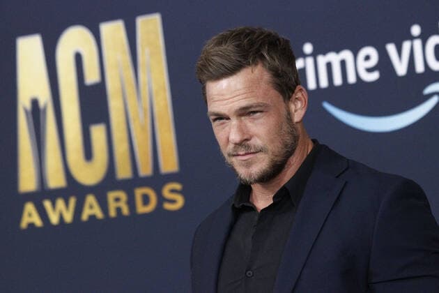 Actor Alan Ritchson arrives for the 2022 Academy of Country Music Awards at Allegiant Stadium in Las Vegas, Nevada on Monday, March 7, 2022.  LAV20220307090 JAMESxATOA