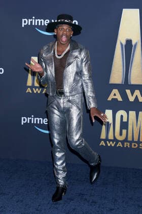 March 7, 2022, Las Vegas, NV, USA: LAS VEGAS - MAR 7: Jimmie Allen at the 2022 Academy of Country Music Awards Arrivals at Allegient Stadium on March 7, 2022 in Las Vegas, NV Las Vegas USA - ZUMAnc22 20220307_zaa_nc22_162 Copyright: xKathyxHutchinsx