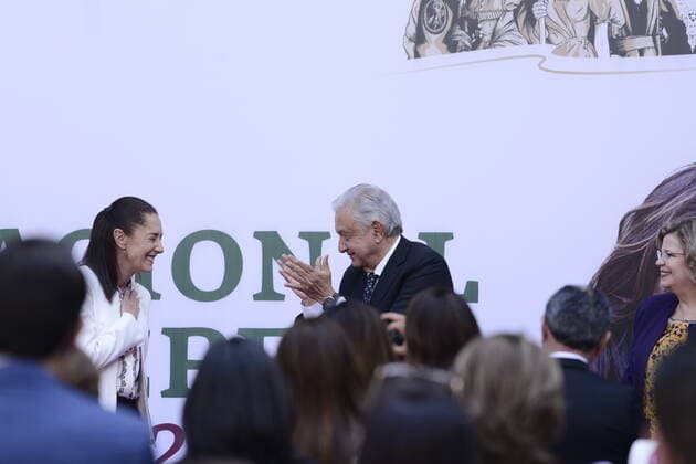 News Bilder des Tages MexicoÂ s President Lopez Obrador at International Women Day Press Conference MEXICO CITY, MEXICO 8, MARCH 8, 2022: The President of Mexico, Andres Manuel Lopez Obrador and Mexico City s Mayor, Claudia Sheinbaum, during the morning press conference for the International WomenÂ s Day at the National Palace. On march 8, 2022 in Mexico City, Mexico. (Photo by Carlos Tischler Eyepix Group). Copyright: xCarlosxTischlerx xEyepixxGroupx EYEPIX_CT_08032022_57467