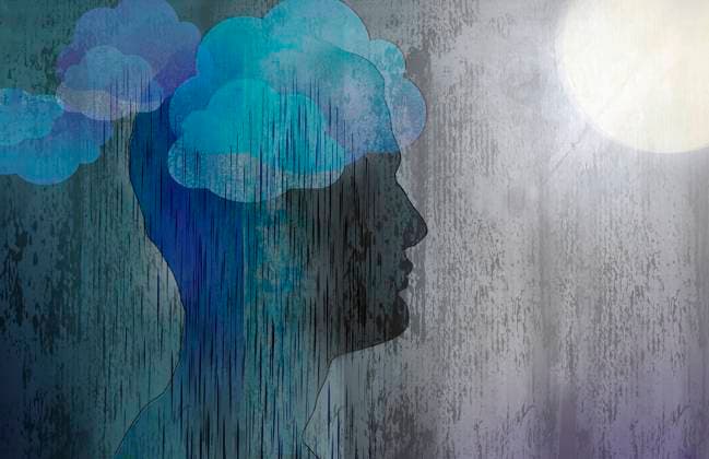 Depressiver Mann mit Kopf in Regenwolken *** Depressed man with head in rain clouds  Copyright: xRoyxScottx 11800723
