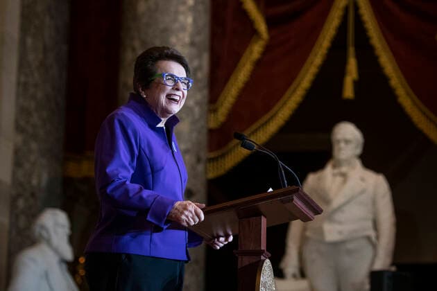 March 9, 2022, Washington, District of Columbia, USA: Tennis legend Billy Jean King offers remarks during an annual Women s History Month event honoringherself and Women Athletes in Celebration of the 50th Anniversary of Title IX, in Statuary Hall at the US Capitol in Washington, DC, Wednesday, March 9, 2022 Washington USA - ZUMAs152 20220309_zaa_s152_021 Copyright: xRodxLamkeyx