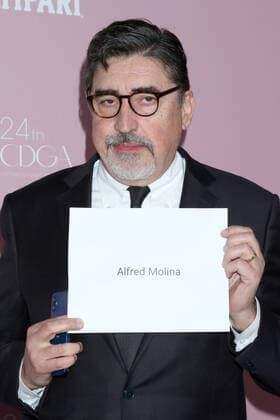LOS ANGELES - MAR 9: Alfred Molina at the 24th Annual Costume Designers Guild Award at Eli and Edythe Broad Stage on March 9, 2022 in Santa Monica, CA  Copyright: xHutchinsxPhotox xipa-agency.netx x 2022xKathyxHutchinsx xHutchinsx