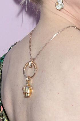 March 9, 2022, Santa Monica, CA, USA: LOS ANGELES - MAR 9: Anne Heche necklace detail at the 24th Annual Costume Designers Guild Award at Eli and Edythe Broad Stage on March 9, 2022 in Santa Monica, CA Santa Monica USA - ZUMAnc22 20220309_zaa_nc22_010 Copyright: xKathyxHutchinsx