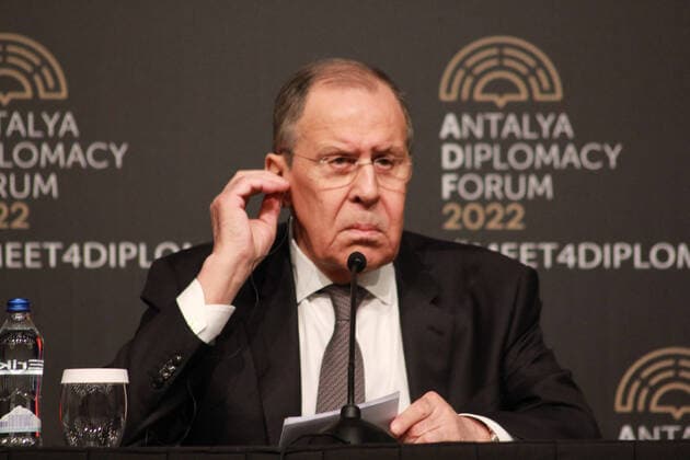 News Themen der Woche KW10 News Bilder des Tages Russian Foreign Minister Sergey Lavrov held a press conference after his meeting with Ukrainian Foreign Minister Dmytro Kuleba, in Antalya, Turkey, on 10 March 2022. ( Copyright: CengizxGumrukcux-xDepoxPhotos 17455959