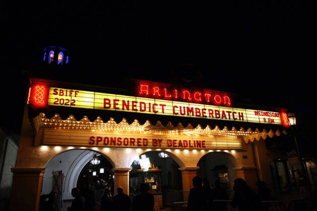 March 9, 2022, Santa Barbara, CA, USA: Atmosphere outside the Cinema Vanguard Award ceremony honoring Benedict Cumberbatch during the 2022 Santa Barbara International Film Festival at The Arlington Theatre on March 09, 2022 in Santa Barbara, California. Santa Barbara USA - ZUMAs181 20220309_zea_s181_005 Copyright: xImagespacex