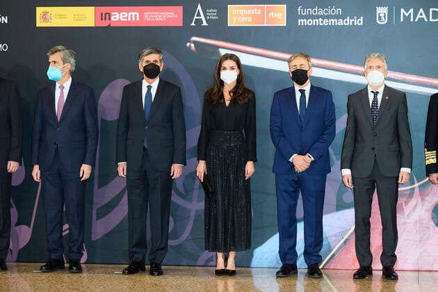 10-03-2022 Madrid Queen letizia and Spanish Home Affairs Minister Fernando Grande-Marlaska (3-R), the President of the Supreme Court, Carlos Lesmes (2-L), and the President of the Victims of Terrorism Foundation, Tomas Caballero (4-R) attend the 20th tribute for the terrorism victims in memoriam concert at the auditorio nacional de musica in Madrid. No Spain Â  Copyright: xPPEx