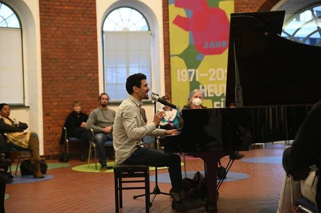 011 03 2022 Gießhaus of the University of Kassel concert Aeham Ahmad The pianist from the ruins emspor, DFL regulations prohibit any use of photographs as image sequences and or quasi video KH
