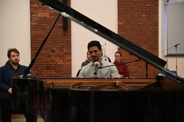 011 03 2022 Gießhaus of the University of Kassel concert Aeham Ahmad The pianist from the ruins emspor, DFL regulations prohibit any use of photographs as image sequences and or quasi video KH