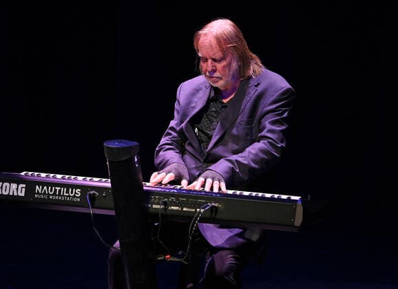 FORT LAUDERDALE FL - MARCH 11: Rick Wakeman performs during The Even Grumpier Old Rock Star Tour at The Broward Center for the Performing Arts on March 11, 2022 in Fort Lauderdale, Florida. Copyright: xmpi04x