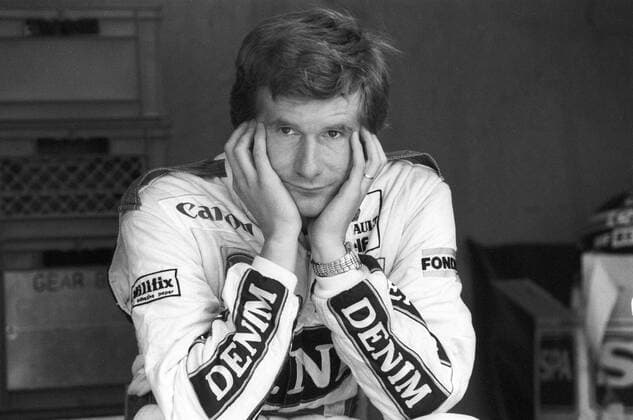 Thierry Boutsen (Rennfahrer) 05 89 ma Thierry Boutsen während des 47. Grand Prix de Monaco im Mai 1989 Belgien belgisch belgischer Mann Sportler Rennsport Formel 1 Großer Preis Motorsport belgian racer formula 1 quer halb neutral aufgestützt Denim Canon sw *** Thierry Boutsen racing driver 05 89 ma Thierry Boutsen during the 47 Grand Prix de Monaco in May 1989 Belgium belgian belgian man sportsman racing formula 1 grand prix motorsport belgian racer formula 1 transverse half neutral propped up denim canon bw