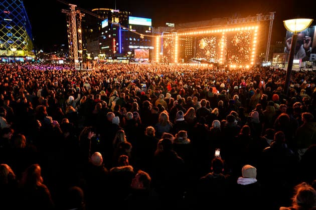 Together for Ukraine concert at Raadhuspladsen on Saturday 12 March 2022 TV 2 and DR have joined forces for a support concert for the victims in Ukraine where the victims of the war, Copenhagen Denmark  Copyright: PhilipxDavali PhilipxDavalix COP10246 spdk20220312-235338-L