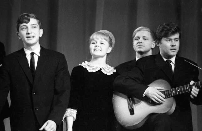 Vocational school students take part in amateur performers festival 8123114 15.06.1967 Reciters perform at the final concert of an amateur performers festival involving student of vocational schools. Mikhail Ozerskiy Russia  Copyright: xMikhailxOzerskiyx
