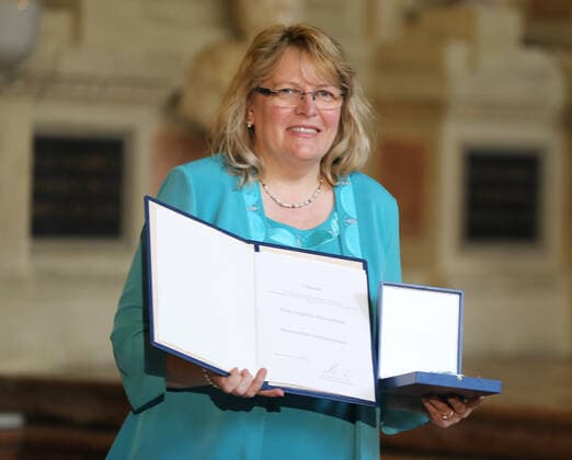 Award of the Bavarian Order of Merit by the Bavarian Minister President Dr Markus Söder Angelika Himmelstoß, Munich Bavaria Germany Antiquarium of the Residence