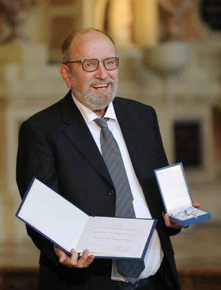 Award of the Bavarian Order of Merit by the Bavarian Minister President Dr Markus Söder Prof Dr Antony Rowley, Munich Bavaria Germany Antiquarium of the Residenz