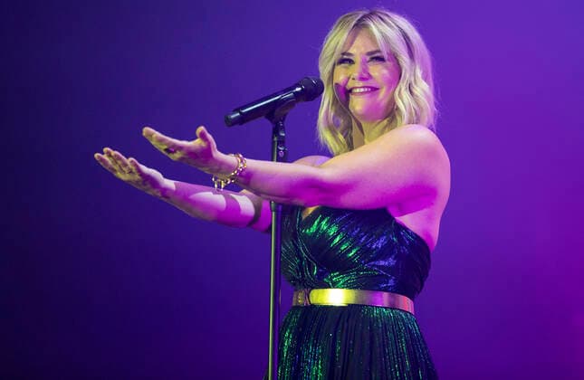 Beatrice Egli Best of Bunt Tour Entertainment Beatrice Egli Best of Bunt Tour on 14 03 2022 in Bochum North Rhine Westphalia Beatrice Egli is on stage in Bochum Ruhrcongress North Rhine Westphalia Germany Copyright: xMarcoxSteinbrenner Kirchner-Mediax