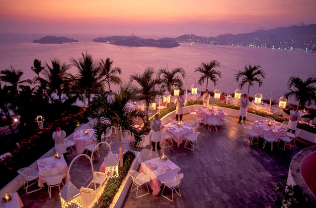 Mexico, Pacific Coast, Guerrero, Bahia de Acapulco, Acapulco, Hotel Las Brisas, Restaurant Bella Vista, 