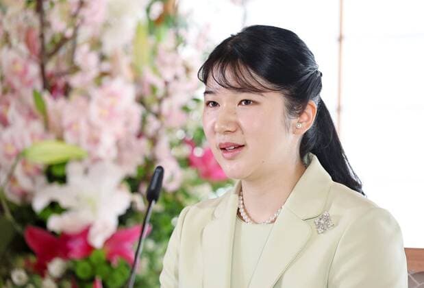 Bilder des Jahres 2022, Entertainment 03 März Entertainment Themen der Woche KW11 Entertainment Bilder des Tages Japanische Prinzessin Aiko gibt ihre erste Pressekonferenz in Tokio 1st press conference for Princess Aiko Princess Aiko, the only child of Emperor Naruhito and Empress Masako, speaks at her first press conference at the Imperial Palace in Tokyo on March 17, 2022. The princess marked her coming of age when she turned 20 in December last year, but the customary press conference, usually held ahead of the birthday, was postponed to mid-March to avoid disrupting her studies. (Pool photo)  A14AA0001269532P